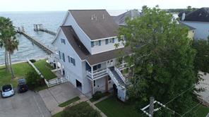 Property for sale at 801 Bay Avenue, Kemah, Texas 77565