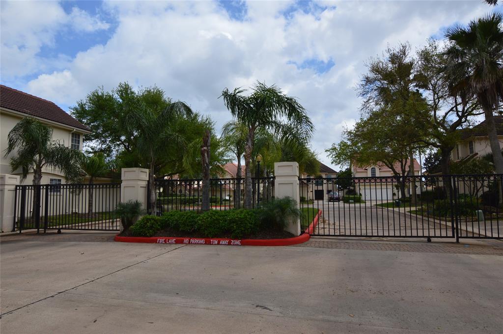 1615 Corniche Street League City Tx 77573 Sotheby S