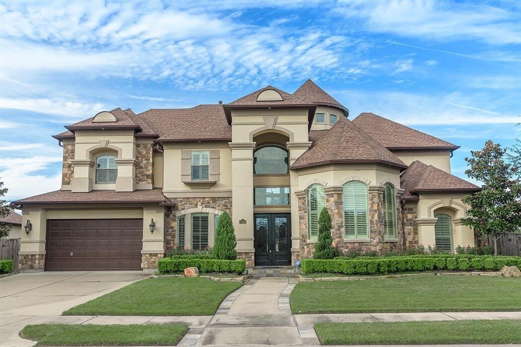 Cinco Ranch Heritage Grand Homes & Real Estate Realtor Angela Kraushaar