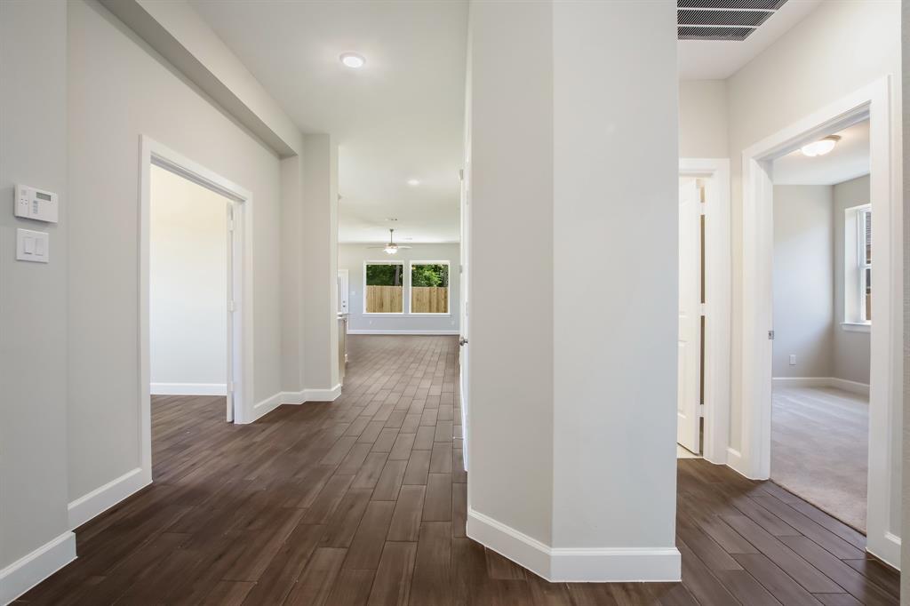 483 Billingsgate Chase Conroe Tx 77304 Sotheby S International