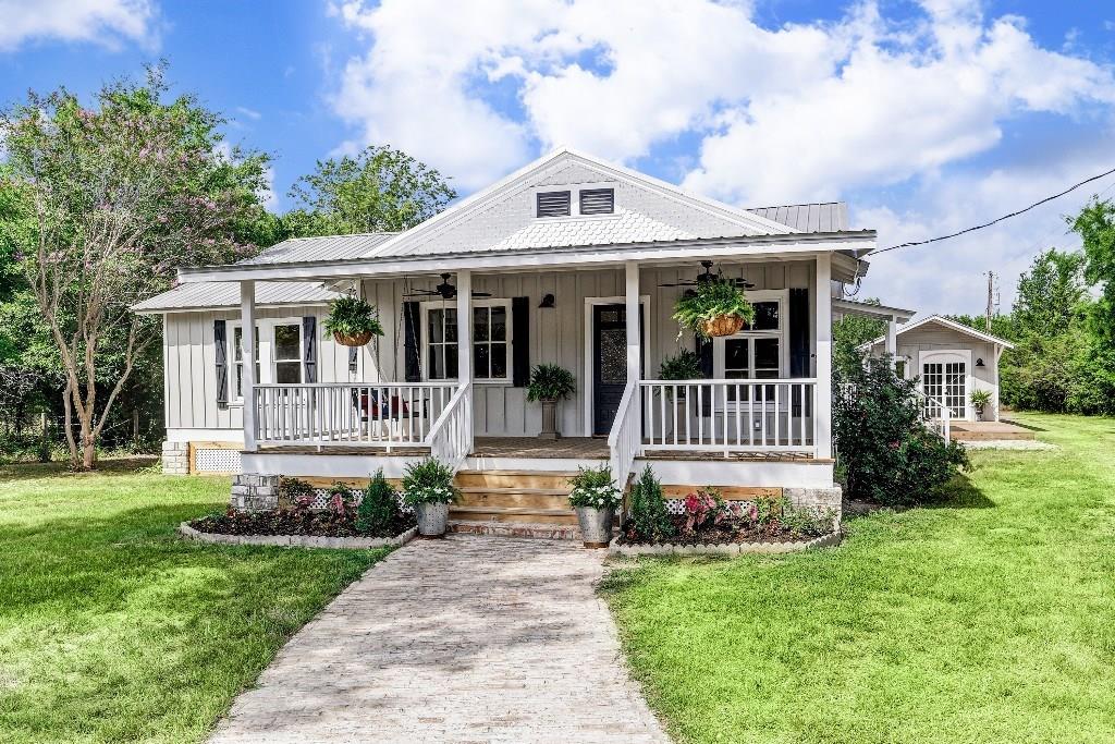 1642 ROUND TOP RD, ROUND TOP, TX 78954 Country Homes & Ranches