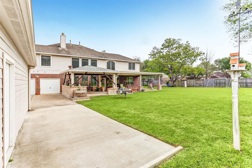 26203 CLOVERLAND PARK LANE, CYPRESS, TX 77433 Urban Provision, REALTORS®